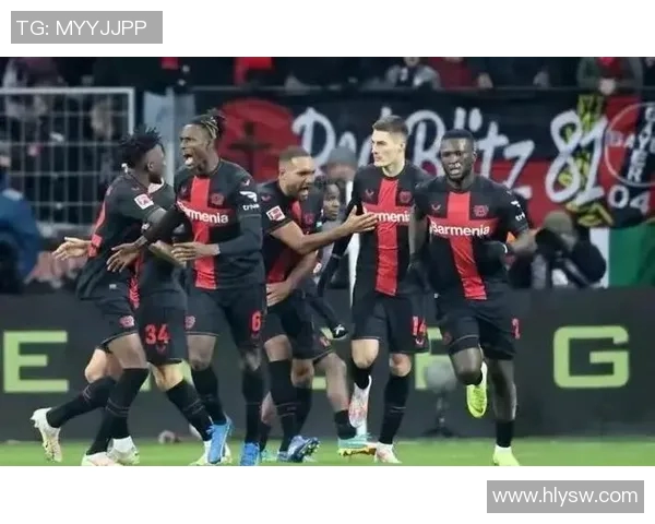 曼联与勒沃库森激战在即谁能在欧联杯小组赛中笑到最后